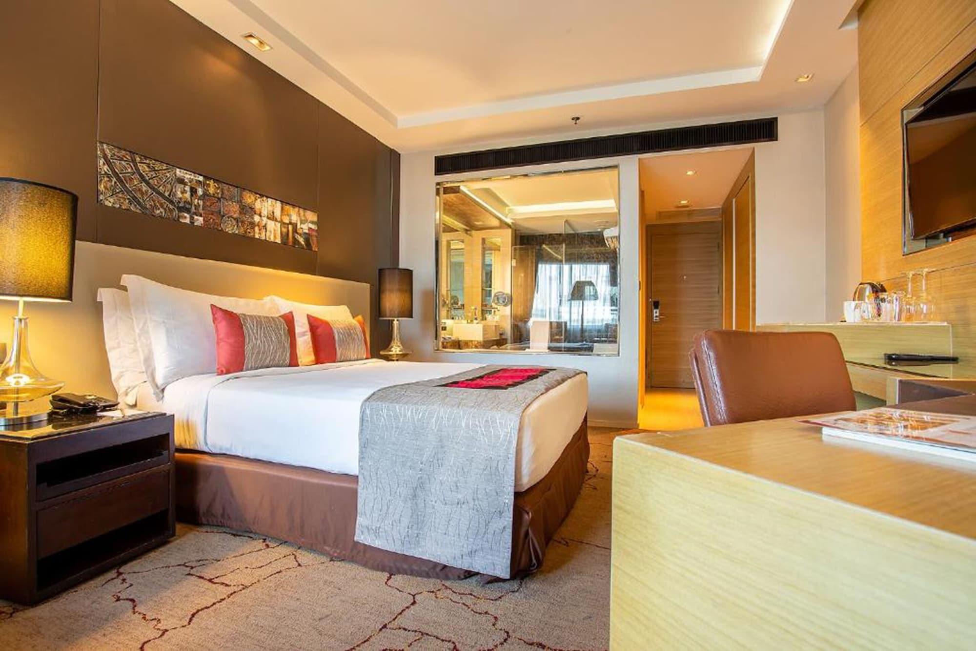 Graceland Bangkok By Grace Hotel - Sha Extra Plus Kültér fotó