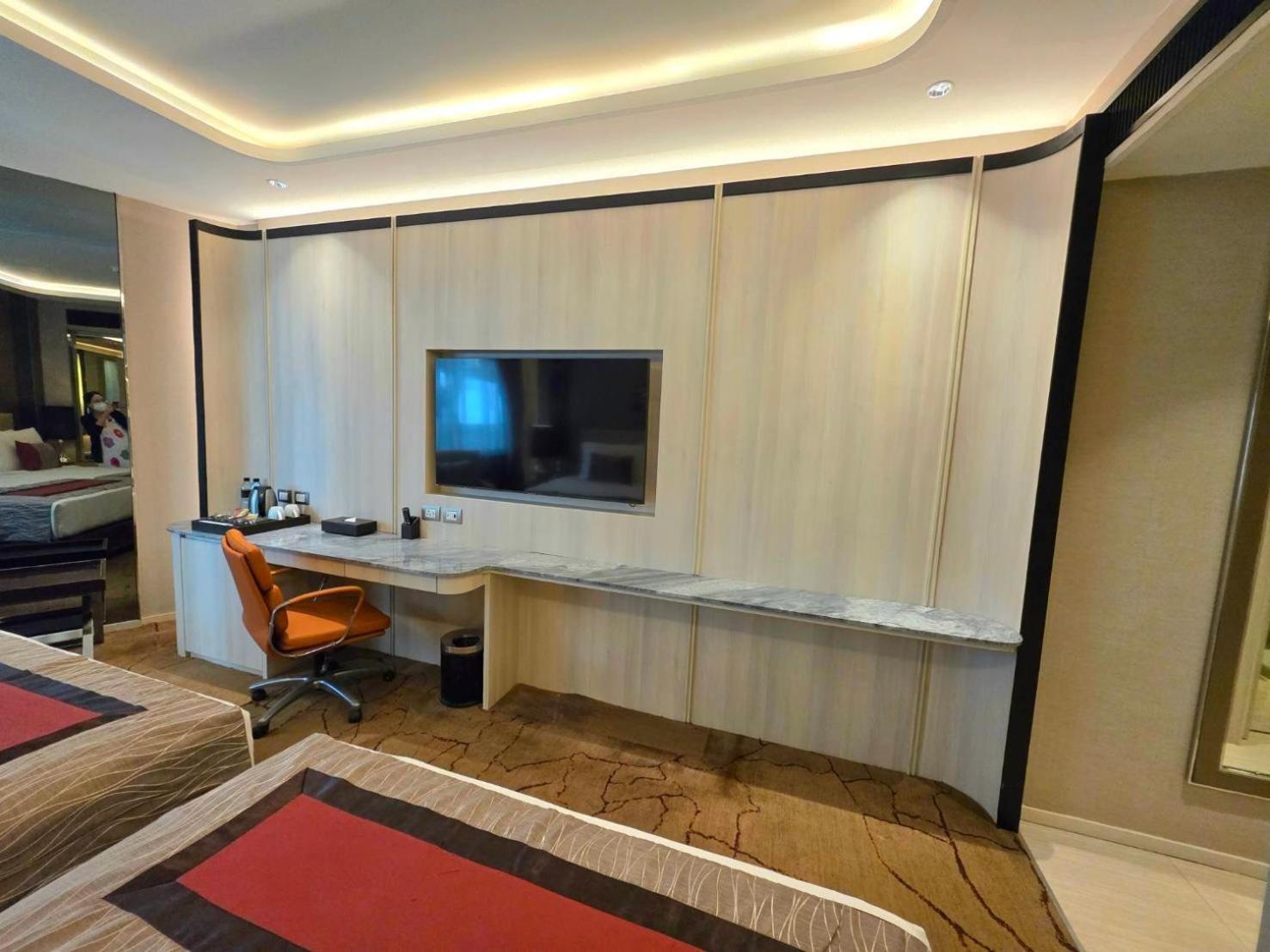 Graceland Bangkok By Grace Hotel - Sha Extra Plus Kültér fotó