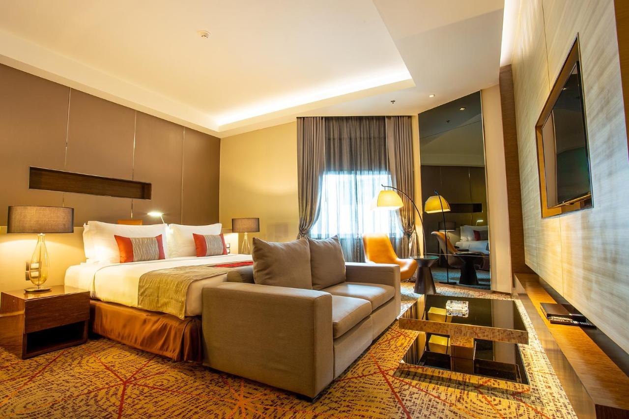 Graceland Bangkok By Grace Hotel - Sha Extra Plus Kültér fotó