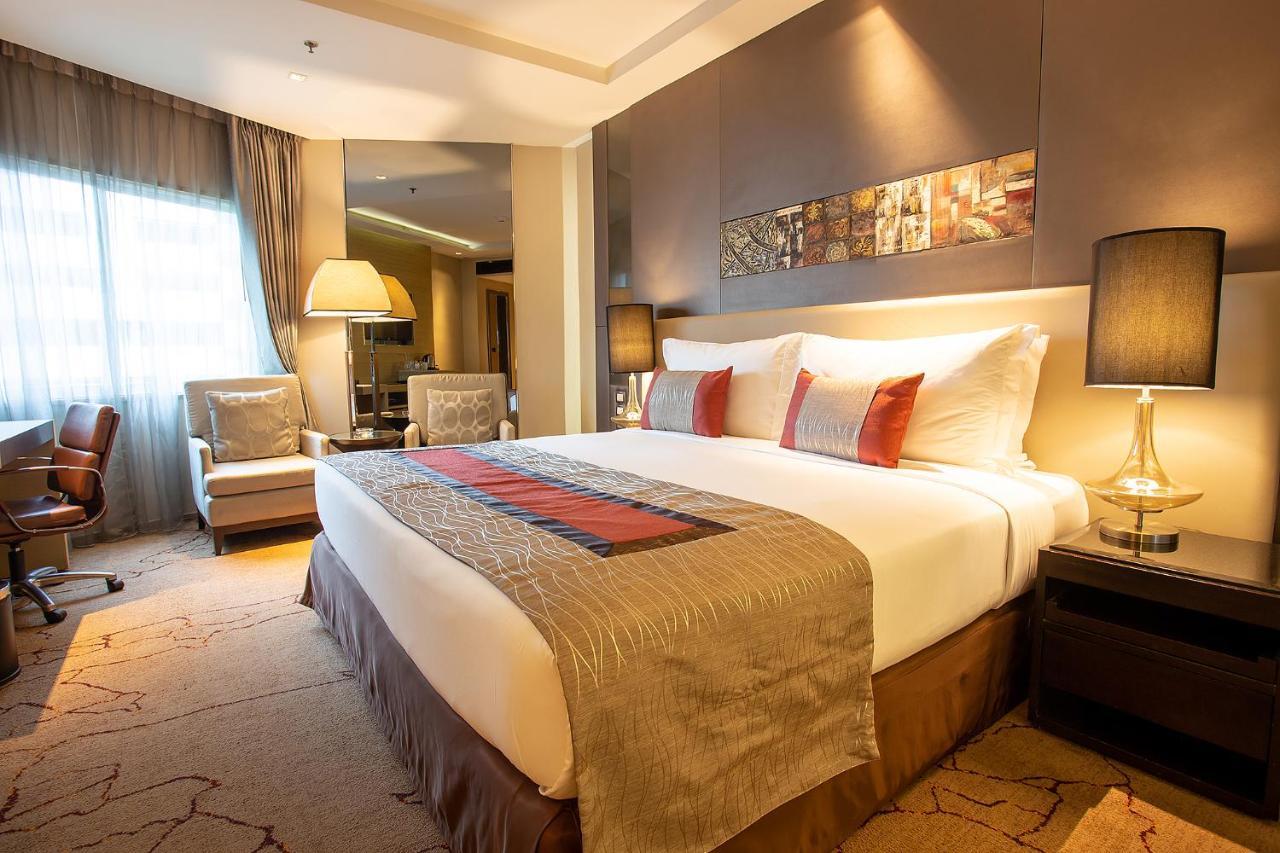 Graceland Bangkok By Grace Hotel - Sha Extra Plus Kültér fotó